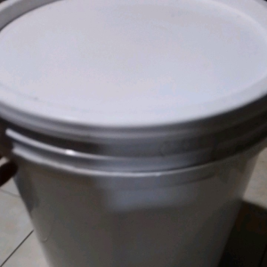 Ember cat 25 kg tutup lengkap serbaguna
