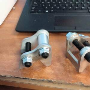 Pat hạ phuộc sau  pat hạ yên xe winner v1 -winner x v3 sonic chất liệu hợp kim dầy li