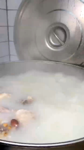 หัวเชื้อน้ำซุปกระดูกไก่สำเร็จรูปเข้มข้น. ขนาด200g