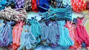 Grosir./Gelang Tangan Model Tali Baris 3 Harga Untuk 1 Lusin(12 Pic Gelang)
