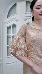 All Ladies  เดรสผ้าไหมลูกไม้แขนระบายพุ่ม2ชั้น