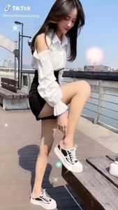 Quần giả váy chất da hàng cao cấp Short nữ cạp lưng cao vạt xếp lệch V 3 khuy phong cách thời trang hot hit