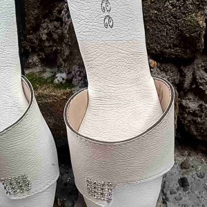 Sandal Teplek Slop untuk Acara Santai