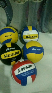Bola voly komplit pilihan warna terbaru voli outdor