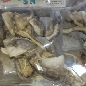 Paket Jajanan Makroni & Kerupuk Kulit Ikan Terlaris