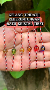 Gelang keberuntungan tridatu kristal tibet mantra has bali Cakradayu