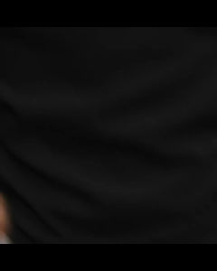 Kaos Style V Neck Resleting Krah Polos Distro: Pilihan Terbaik untuk Casual & Tren Anak Muda