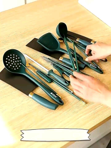 Kitchen Knife Holder Cutleries Chopsticks Spoon Scissors Storage Cutlery Holder 360° Rotating Multifunction Fork Rack Bekas Sudu Rak Dapur