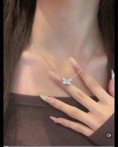 [KHUYẾN MÃI] MUA 1 TẶNG 3 COMBO TRANG SỨC THIẾT KẾ SANG TRỌNG NHẸ NHÀNG CHO QUÝ CÔ PHỤ KIEN HOT NHAT 2025