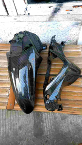 Batok Belakang & Spakbor Depan Xeon Karbon: Desain Aerodinamis Mobil