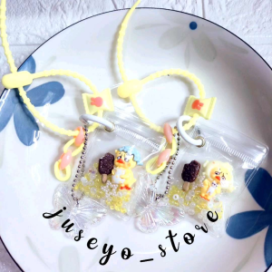 Kpop gantungan kunci sakura strap lucuuu upsetduck