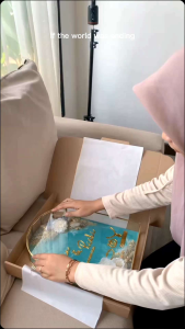 Custom Warna Mahar Uang Resin Simbolis Pernikahan 35x25cm Terarium Frame 3D