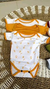 Jumper Bayi Nyaman & Hangat untuk Usia 0-6 Bulan