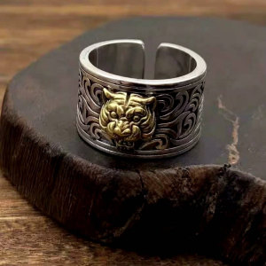 Cincin Elegan Motif Ukiran Kepala Macan (Adjustable)