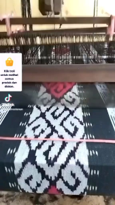 KAIN TENUN BLANKET MOTIF SUMBA LOMBOK NTT