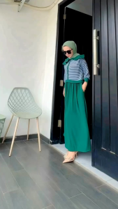 Midi Maxy Knit Becca