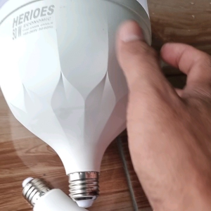 Lampu LED HEROES Economic Semua Watt