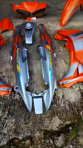 Cover Body Fullset Halus Yamaha Jupiter Z Lama 2002 s/d 2005 Lis Stiker 2005 Warna Silver Orange