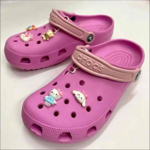 [Chính hãng-lỗi 1 cắt] Dép crocs hồng cho nữ cực xinh SH hàng auth lỗi cắt nhẹ tô điểm cho đôi chân của nàng