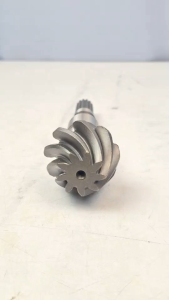 เฟืองเดือยหมูหน้า L3408L3608L4018L4508L4708L5018 *9ฟัน×14ฟัน *9T×14T ใช้ได้กับรุ่น L3408 ถึง L5018 ตรา Okyama TK005