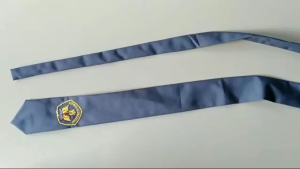 dasi SMA bahan seragam
