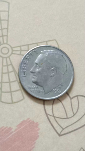 1992 USA Roosevelt 1 Dime old coin mint condition *actual photo taken no photo library Country: USA Period: United States of America 1981 - 2025 Coin type: Circulation coins Denomination: 1 dime Year: 1992 Composition Copper-Nickel plated Copper