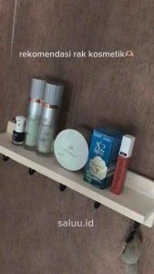 Kapstok Serbaguna & Rak Makeup: Solusi Penyimpanan E-commerce
