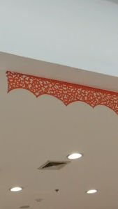 ผ้าฉลุลาย ผ้าต้องลาย (ลายเครือเถา)กว้าง 20 เซนติเมตร ยาว 10 เมตร