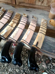 Bedog Golok Galonggong Tanggung: Tahan Lama & Ideal untuk Kebun