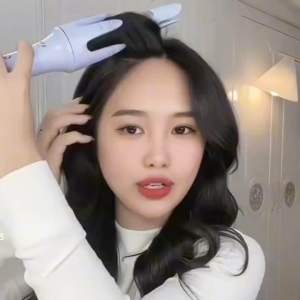 MÁY UỐN TÓC XOĂN TỰ ĐỘNG ( phi 32mm) màu ngẫu nhiên