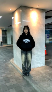 Seeking - Hoodie Boxy Oversized 400gsm Vulture Black