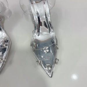 Sandal 9 phân mũi nhọn lót bạc quai trong gắn đá