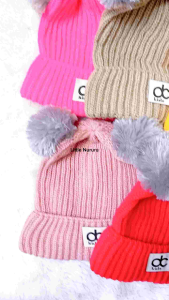 Topi PomPom Bayi Rajut 0-3 Tahun