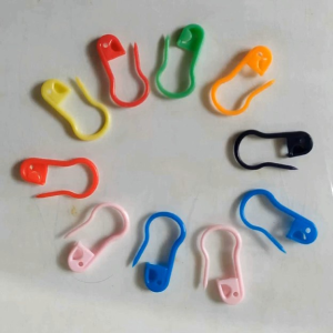 Penanda Rajut Peniti