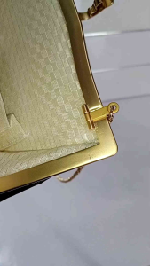 Tas second model Handbag pesta bahan satin motif cantik