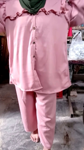Setelan Dewasa Model Kemeja: Desain Elegan untuk Pria Dewasa