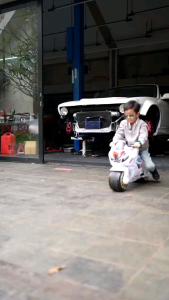 MAINAN MOTOR DORONGAN RIDE ON HONDA CBR 600RR SHP 557 BALANCE BIKE