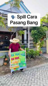 STAND LIPAT SERBAGUNA UNTUK JUALAN DAN EVENT