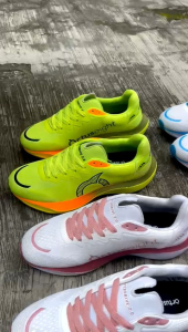 sepatu sneaker ortuseight wanita dewasa sepatu lari sepatu terbaru