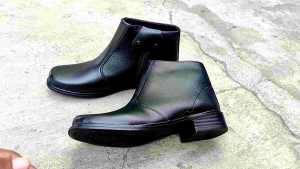 GREEND SHOES - Sepatu PDH Resleting wanita / pdh polwan security satpam boots hak 3cm cm