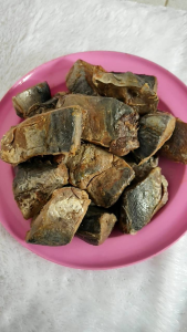 IKAN ASIN TONGKOL BELAH/POTONG ISI 1KG KERING