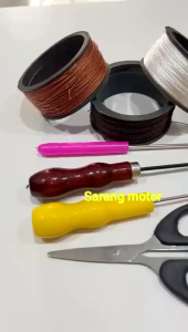 Paket Sol Sepatu - Benang Sol warna hitam Putih Cokelat + Jarum Sol Paten + Jarum Penusuk + Penyayat + Lem + Gunting