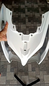 บังลม หน้า CLICK-125 I แท้ สีขาวมุก 64301-KZR-700ZC ปี 2012 HONDA ( สินค้าสั่งเบิก 2-4 วัน ค่ะ ) บังลมหน้า