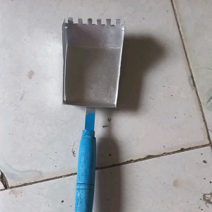 Sendok Hebel Lebar 10cm: Pilihan Ideal untuk Memasak