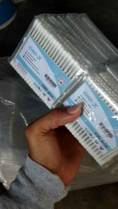 Alat Pembersih Telinga / Cotton Buds Dewasa Isi 100 Stick