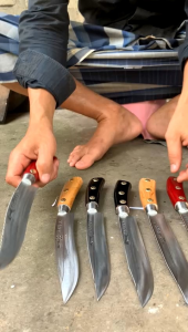 Pisau Dapur Cap Garpu: Pisau Seset Asli & Baja Super Tajam