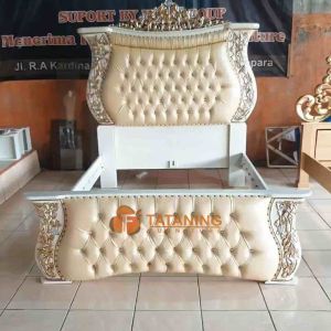 DIPAN BUNGA SAKURA KAYU JATI FINISHING MEWAH RANGKA TEMPAT TIDUR SULTAN BIG SIZE SUPER ORIGINAL UKIR DEKORASI RUANG INTERIOR MURAH TATANING FURNITURES JEPARA
