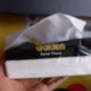 (Paket 5 Pcs) Tisu Golden 180 Helai 5Pack GOLDEN FACIAL TISSUE Embosed 180helai 5pack