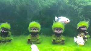 ตู้เขียวหุ่นปั้นดินเผาสภาลิง ตู้ลิง สูง 15 ชม ตู้ตะไคร่ พิพิธภัณฑ์สัตว์น้ำอู