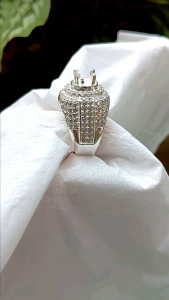 Cincin Perak 925: Desain Elegan dan Aksesori Sehari-Hari